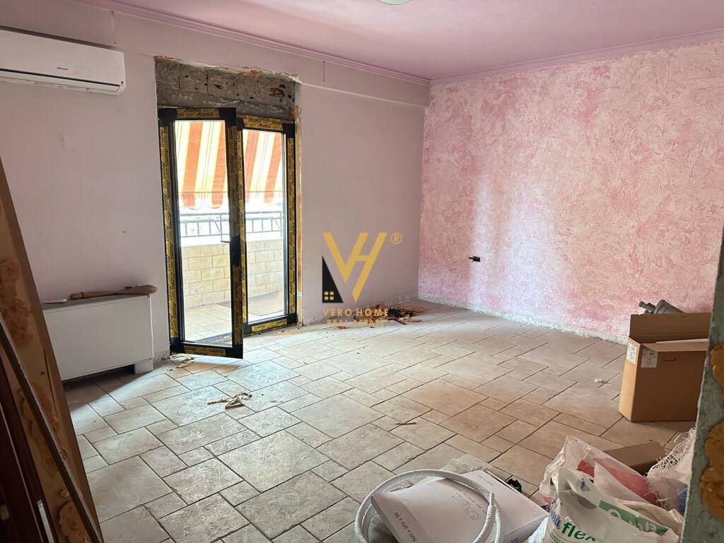 SHITET APARTAMENT DUBLEX TE KOMUNA E PARISIT 370.000 EURO