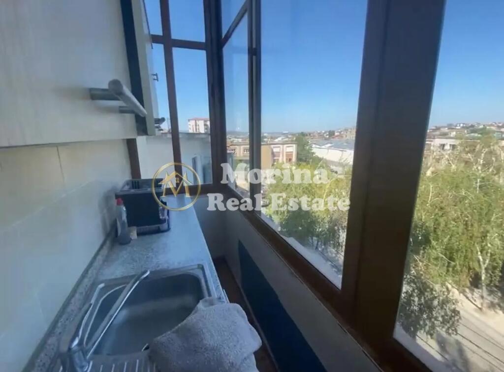 Appartamento 1+1, Via Jordan Misja, 300 Euro/mese