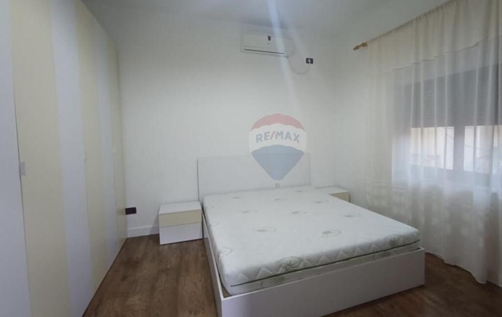 Apartment 2+1+2 for rent on Mine Peza Street.