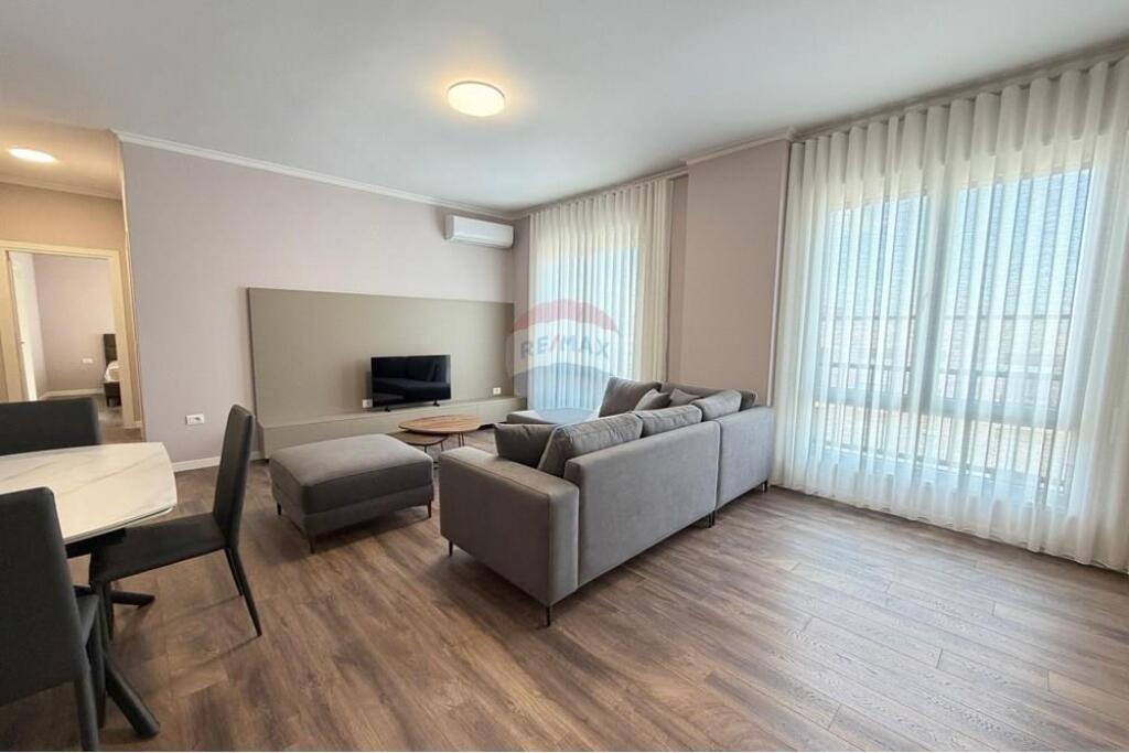 Apartament 2+1+post parkimi me qira Xhiamlliku!