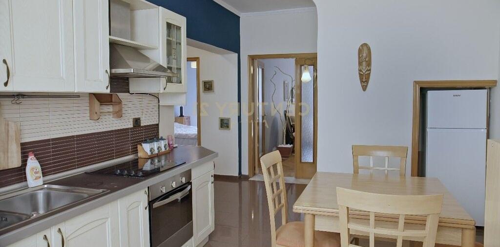 Apartament me qira 2+1, ne rrugen e Durresit