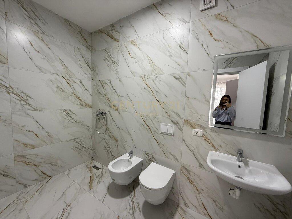 AFFITTASI APPARTAMENTO 3+1+2+POSTO AUTO PRESSO UNIVERS CITY !
