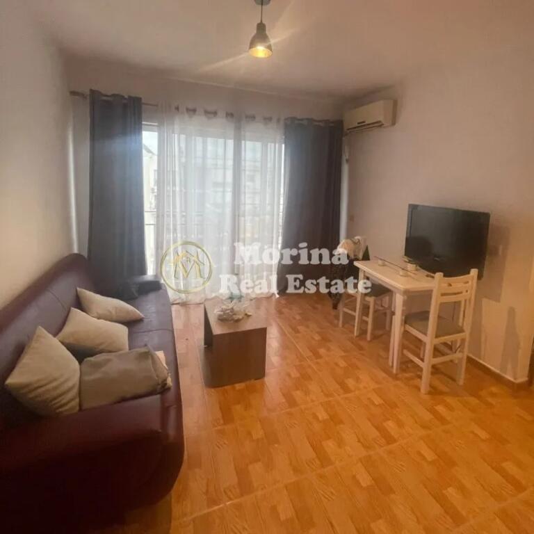 Qera, Apartament 1+1, tek Ish Fusha e Aviacionit , 450 Euro/muaj