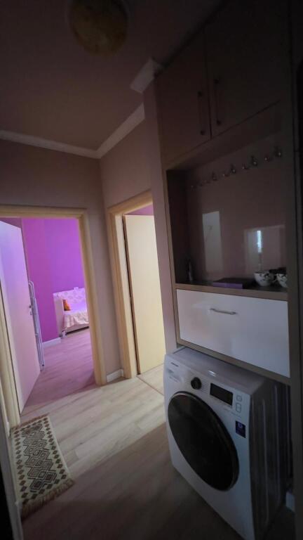 For sale, Apartment 1+1 Selite, Tirana.