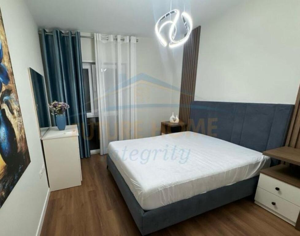 For rent, Apartment 2+1 | Red School, Tirana