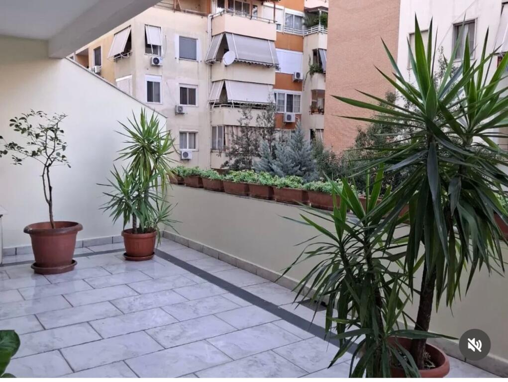 Apartment 1+1 for rent 649 eu zoo garden