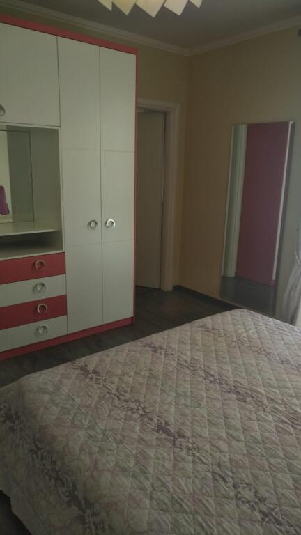 Appartamento in affitto vicino a Blloku !