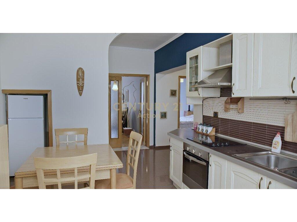 FOR RENT APARTMENT 2+1, Kafe Flora!