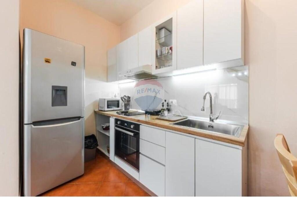 Jepet me qira apartament (1+1)