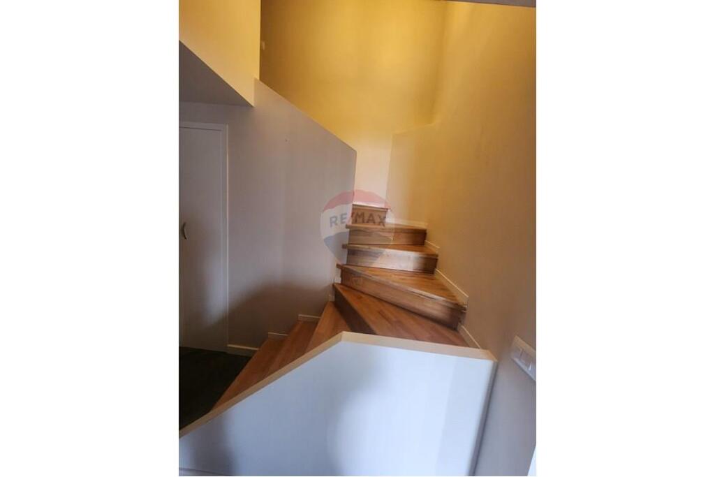 Penthouse 3+3 with veranda for sale near the Dry Lake