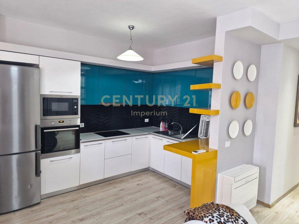 Appartamento 3+1+2 In Affitto a Yzberish, vicino a Grand Gallery 500 € /Mese