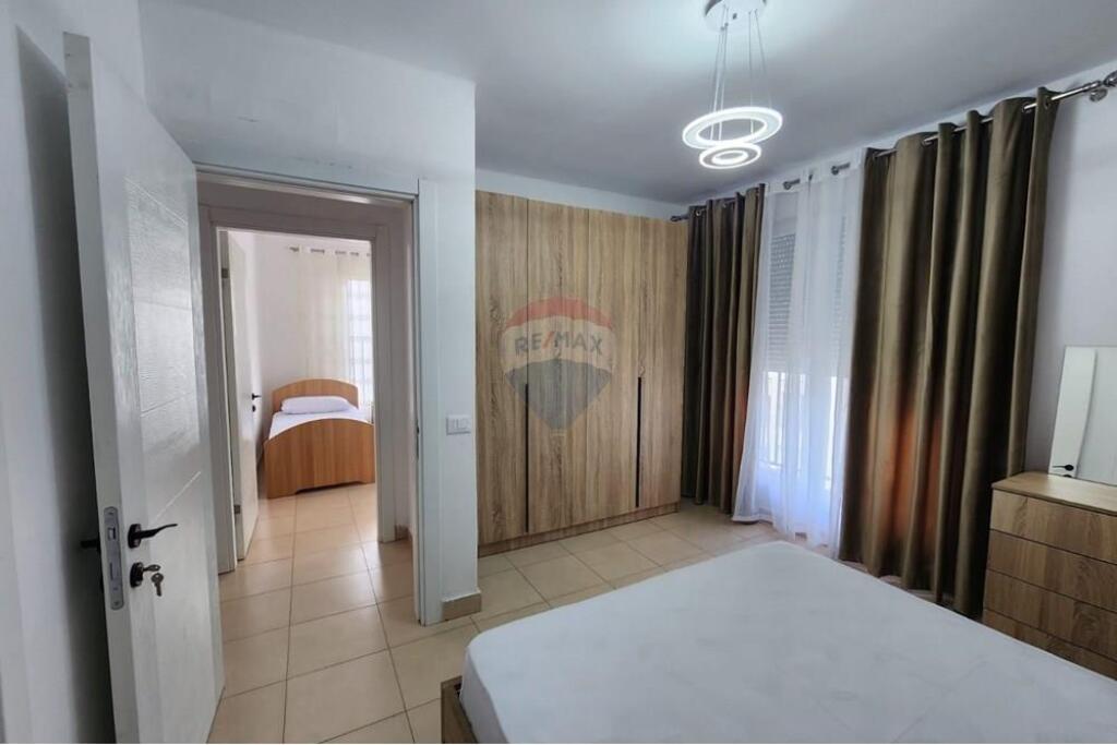 Apartament 2+1+2 per qira te 5 Maji!