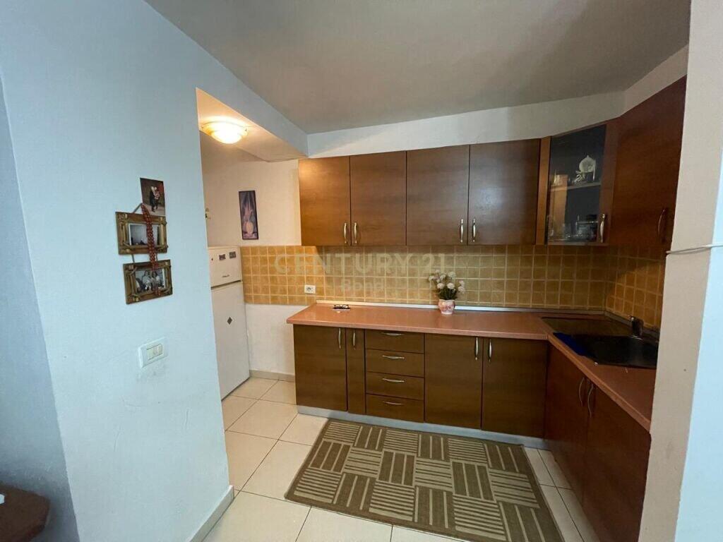 Apartment 2+1 for rent at Ali Demi 450 € /Month