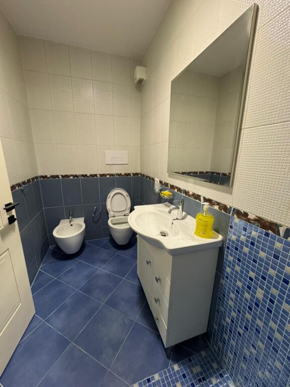 Shitet,Apartament 2+1+Parkim, Oxhaku, Kompleksi Colombo.