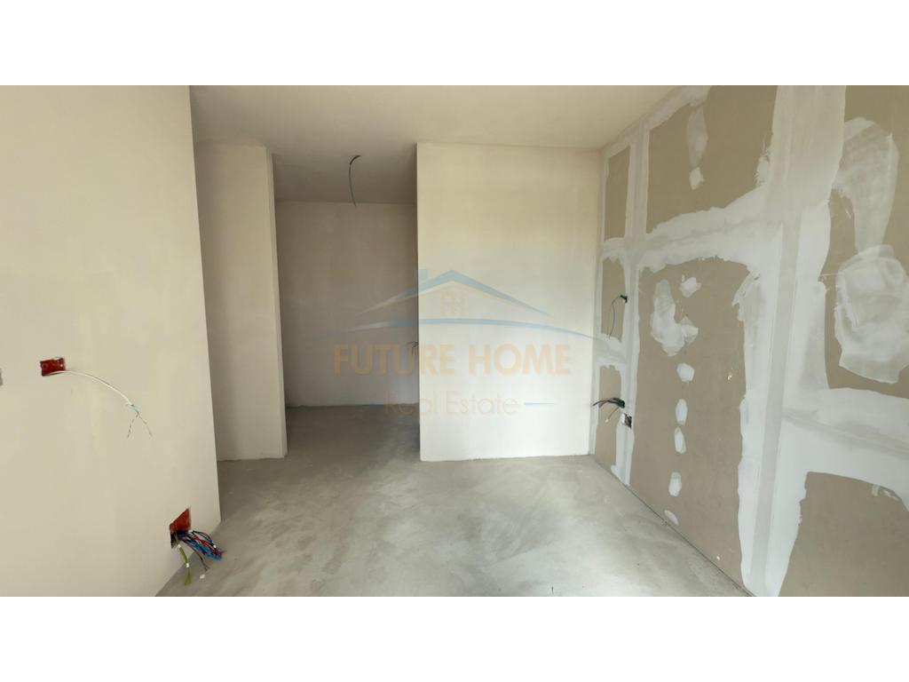 Shitet apartament 2+1+2 Park Avenue Bulevardi i Ri