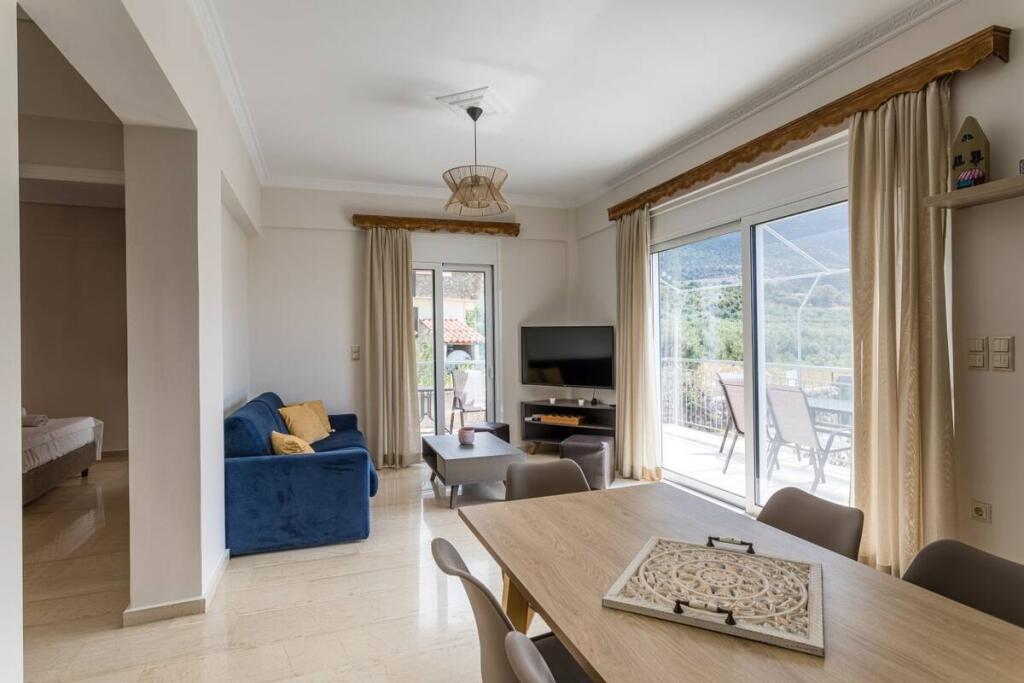 Apartament Me Qera 3+1+2 Ne Fresk (ID B230119) Tirane