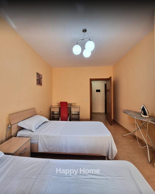 Jepet apartament me qera 2+1 Pran RTSH !