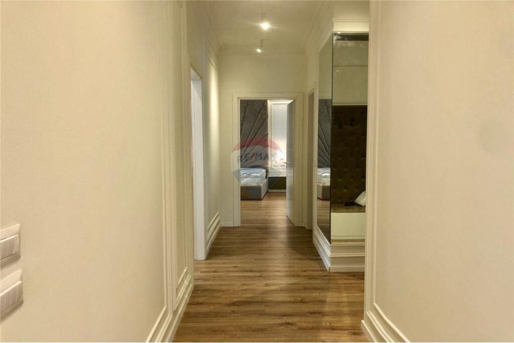 APARTMENT 2+1+2 PLUS PARKING FOR RENT AT PARK GATE!