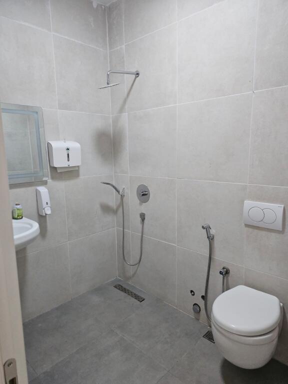 Offices 2+1+2 for rent Barrikadave Street near the Vojo Kushi bust