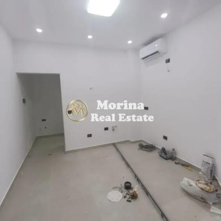 Affittasi monolocale in centro, 400 Euro/mese