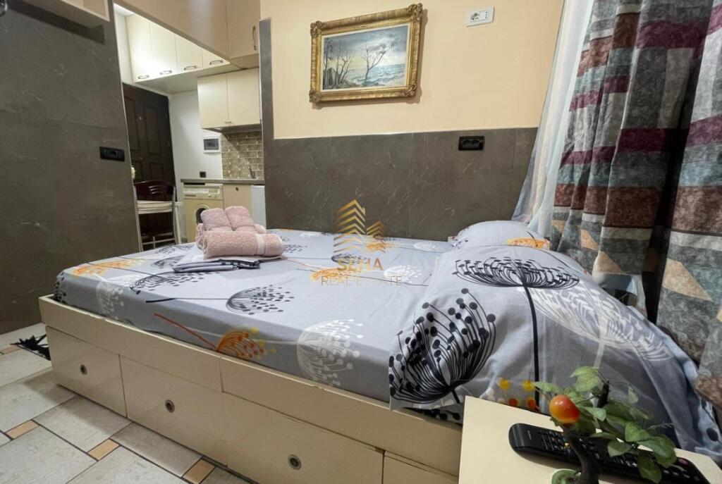 Qira, Garsoniere, 5 Maji, 380 Euro/muaj
