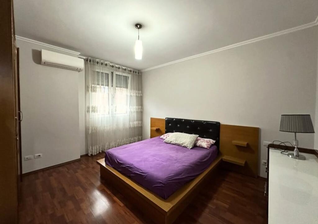 Appartamento 3+1 in vendita in Via Kavajes.