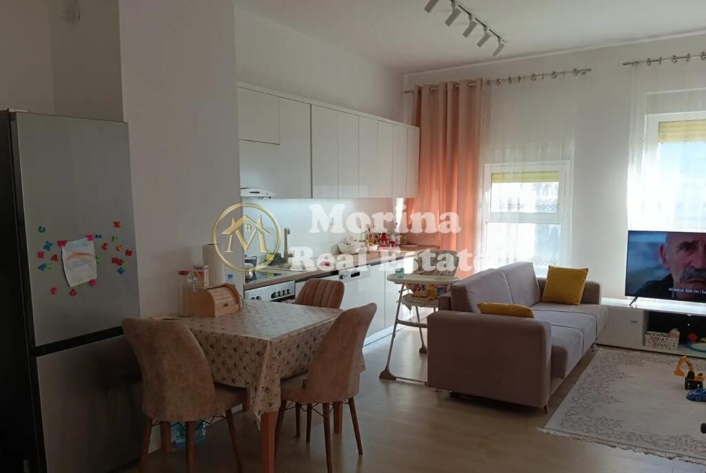 Qera, Apartament 2+1, ne Ali Dem, 500 euro/muaj