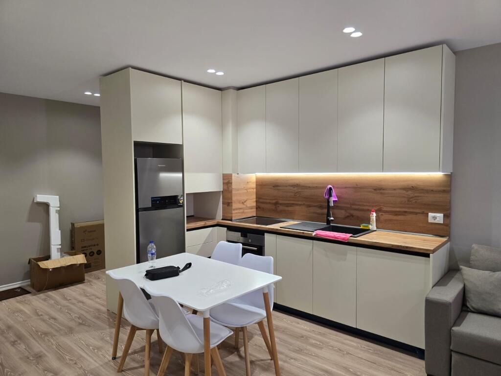 Appartamento 2+1 in affitto a Univers City!
