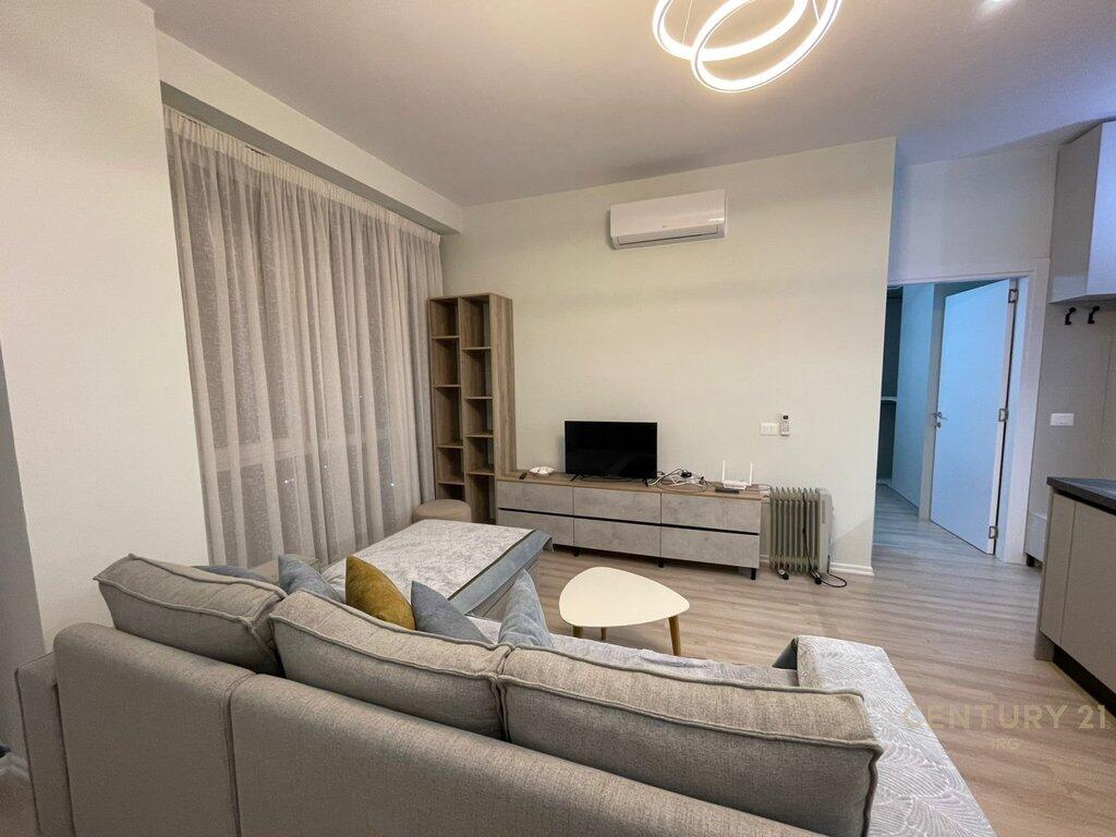 Shkolla e Kuqe, Super Apartament 1+1!
