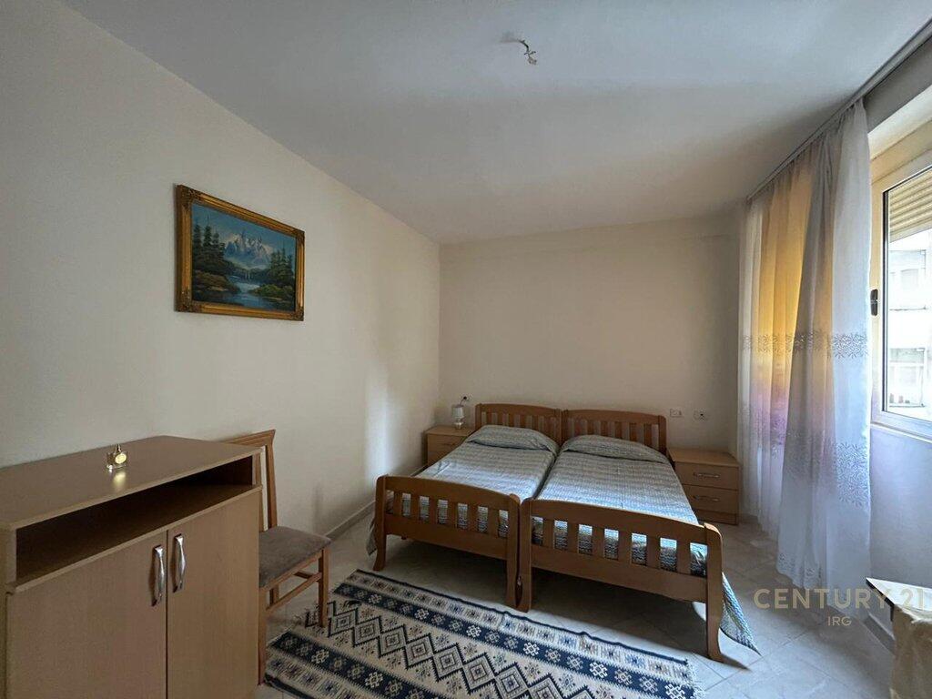 APPARTAMENTO 2+1 IN AFFITTO VICINO A VIA KAVAJËS!