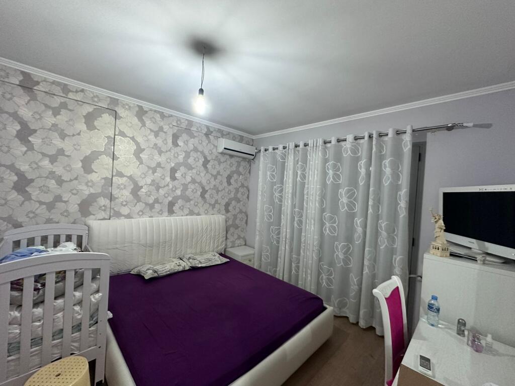 Apartament Me Qera tek 21-Dhjetori