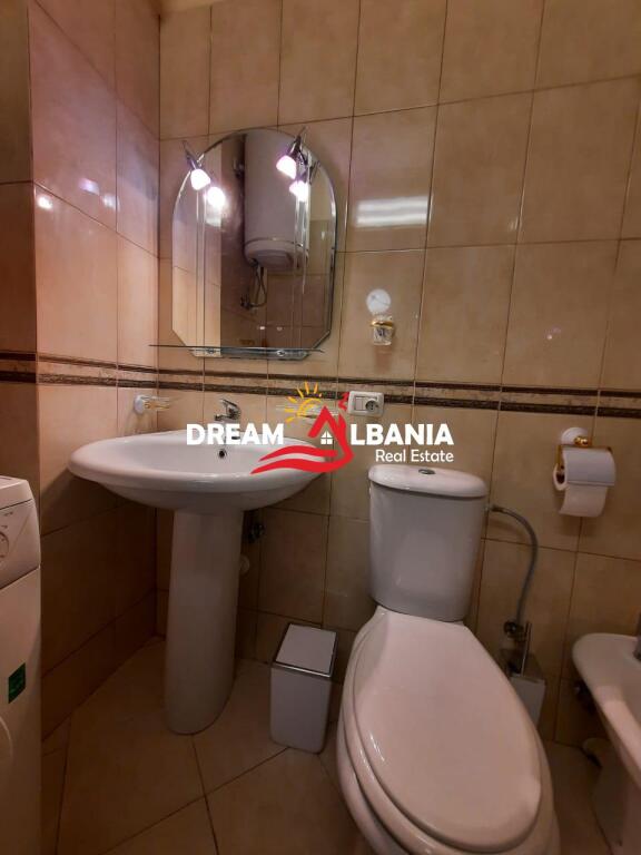 Apartament 1+1 me verande me qera tek Kopeshti zoologjik prane mbikalimit ne Tirane (ID 4211725)