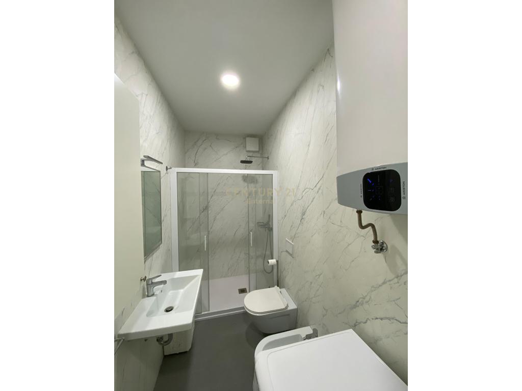 Affitto 1+1 vicino a Ish-Garda – Appartamento moderno con arredamento contemporaneo