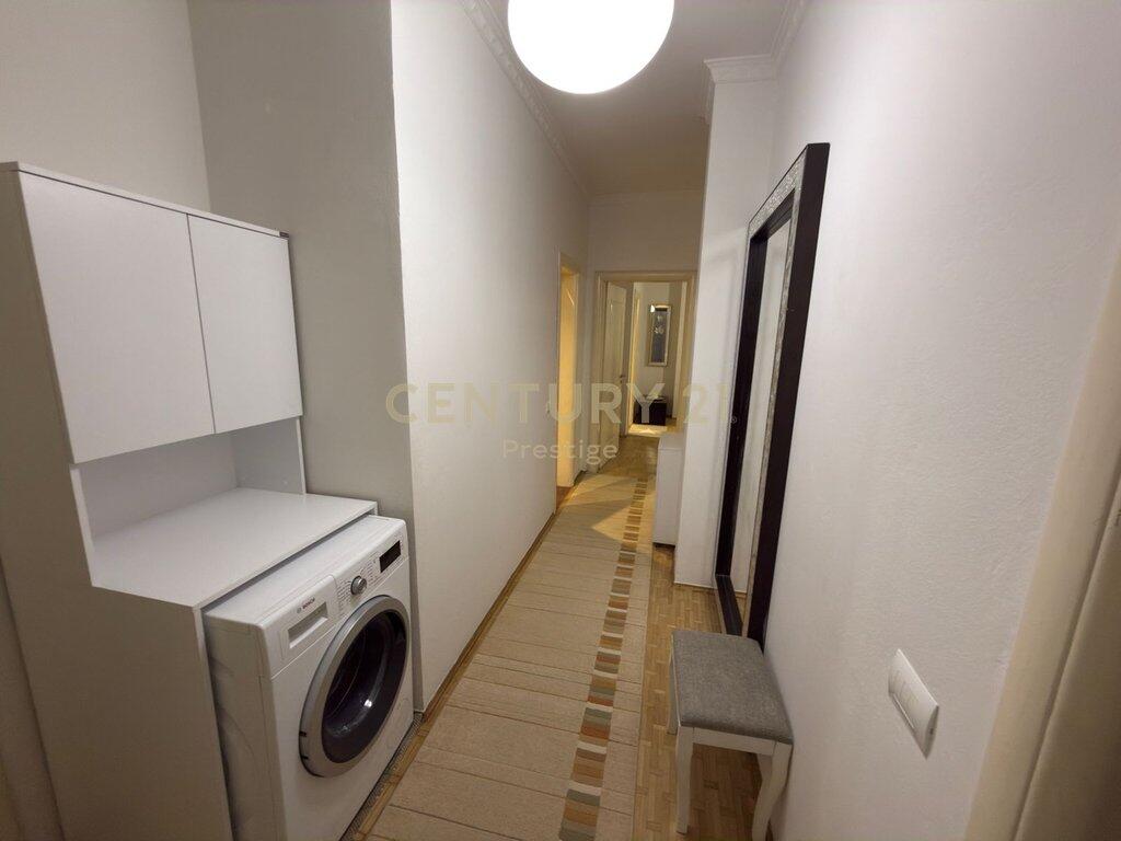 APPARTAMENTO 3+1+2 + POSTO AUTO IN AFFITTO, VIA ELBASAN, TIRANA!