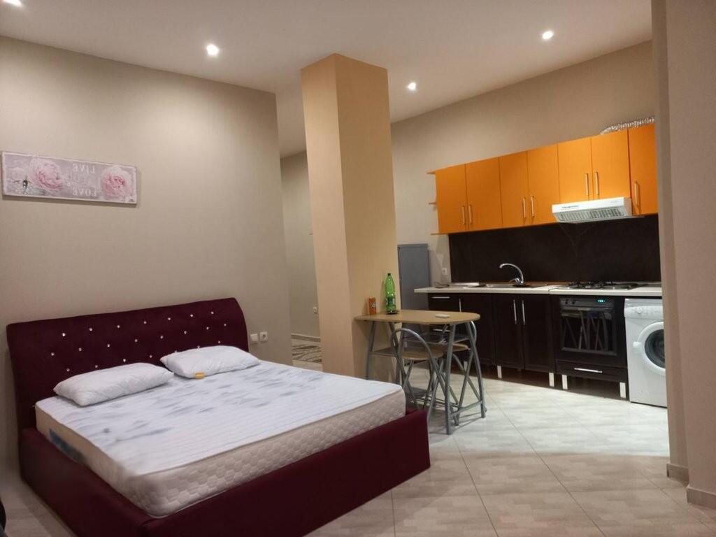2 GARSIONERE TE KODRA E DIELLIT! 165,000 €