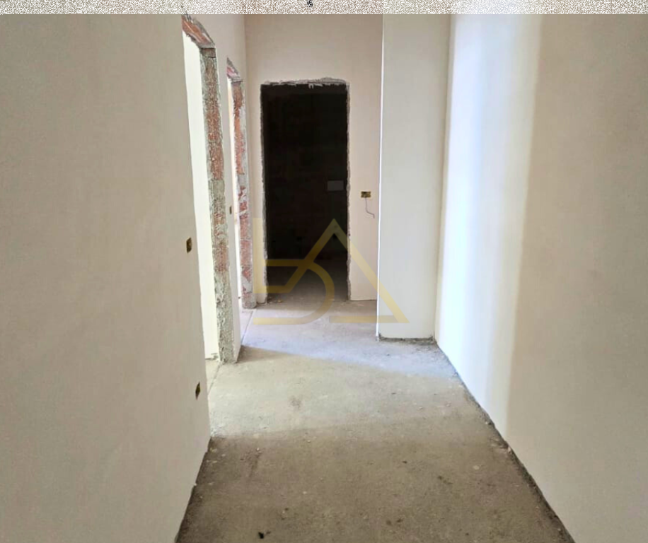 Shitet Apartament –Bulevardi i Ri, Tiranë