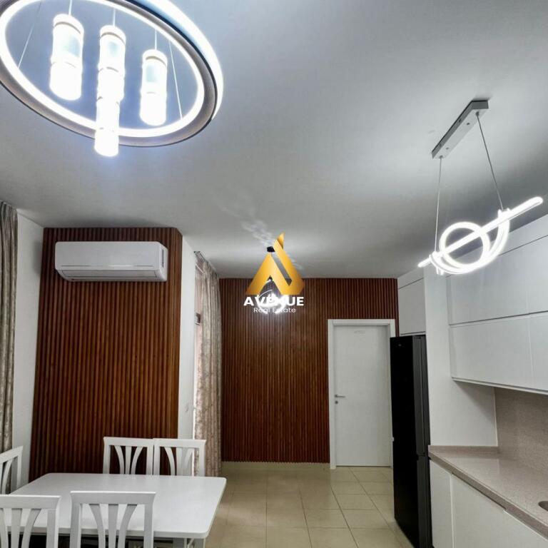 JEPET ME QIRA APARTMENT 2+1 BULEVARDI I RI, TIRANE