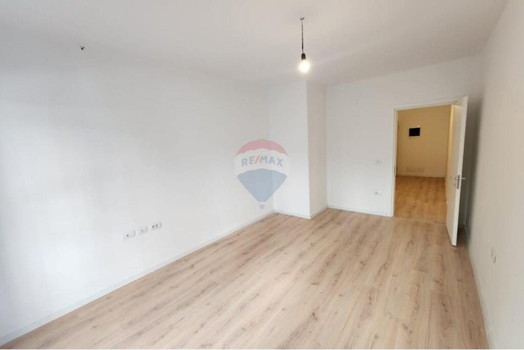 Apartament 2+1+2 Për Shitje ,Kopshti Zoologjik