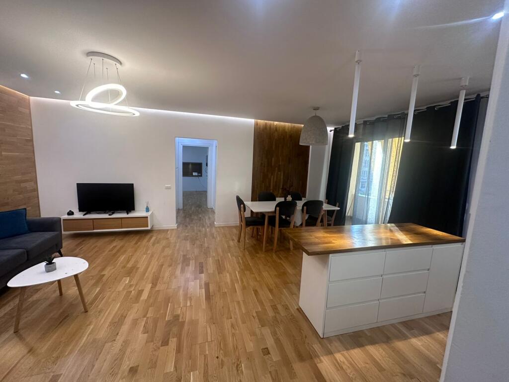 Apartment for sale 2+1+2 – Ring Center, Zogu i Zi