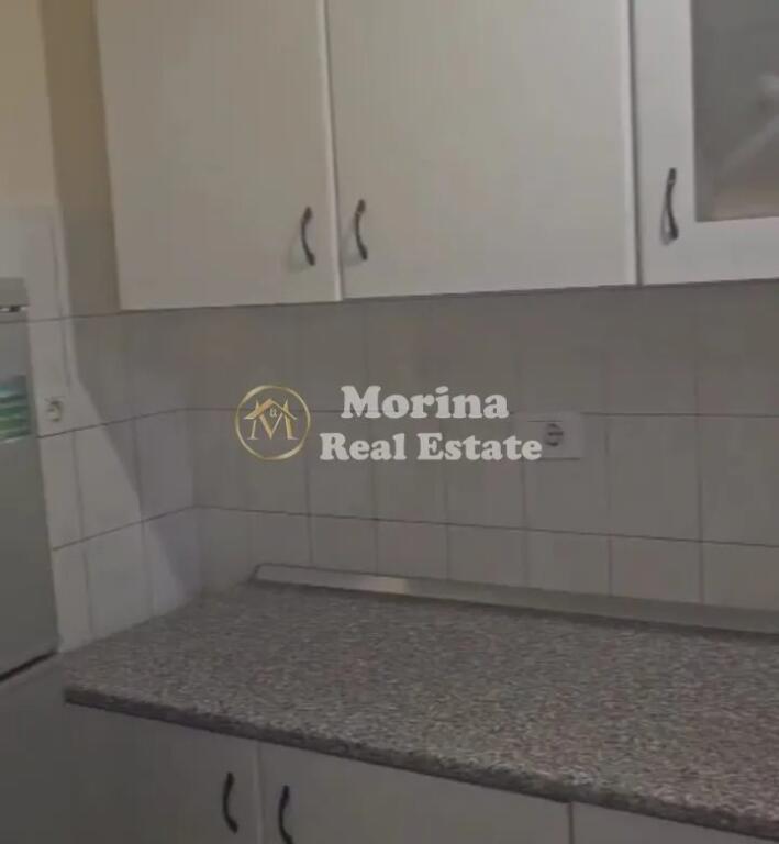 Qera,Apartament 3+1, Bulevardi i Ri,650euro/muaj