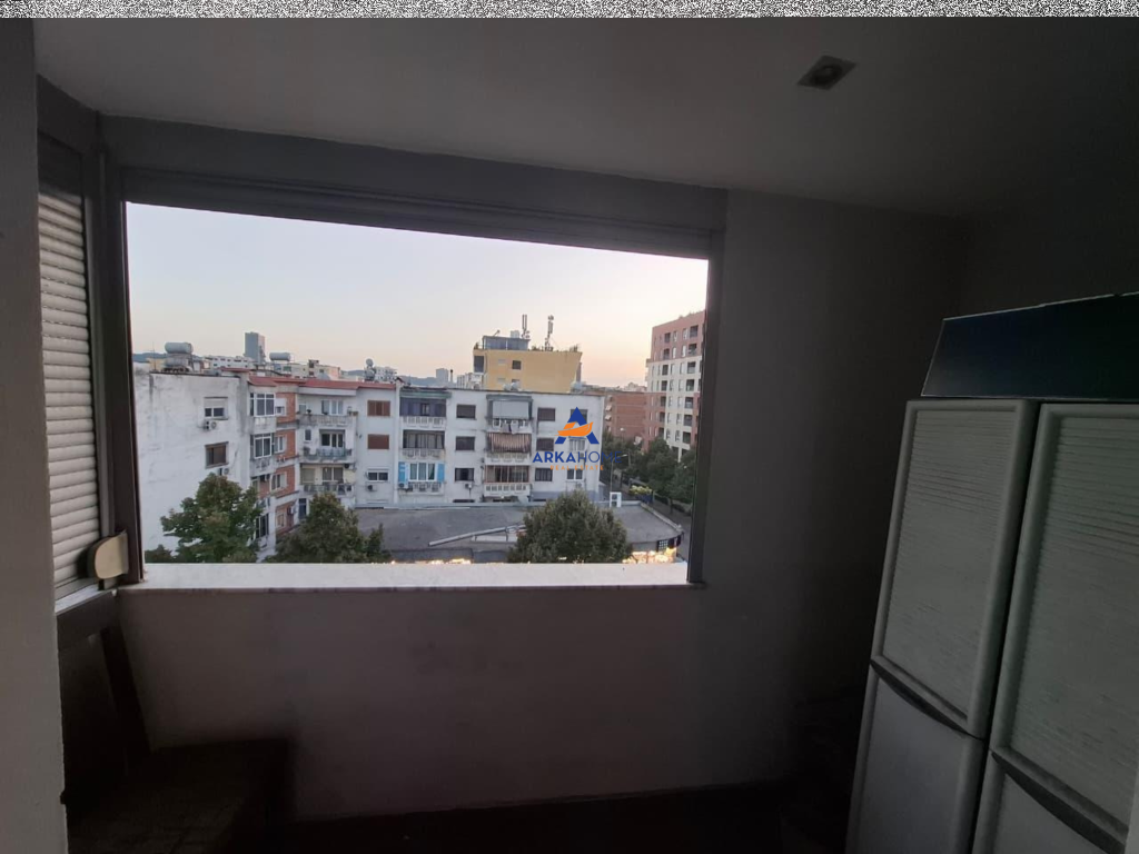 AFFITTASI APPARTAMENTO 2+1 "IN VIA HOXHA TAHSIM" 580 EURO