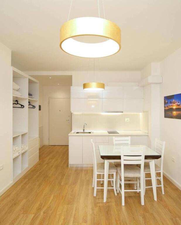 Monolocale comodo in affitto a Lungomare – 300 €/mese