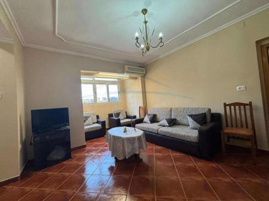 Shitet, Apartament 1+1, Pazari i Ri