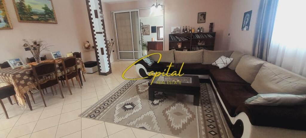 SHITE SHTEPI PRIVATE 155 M2 YZBERISHT 150.000 EURO