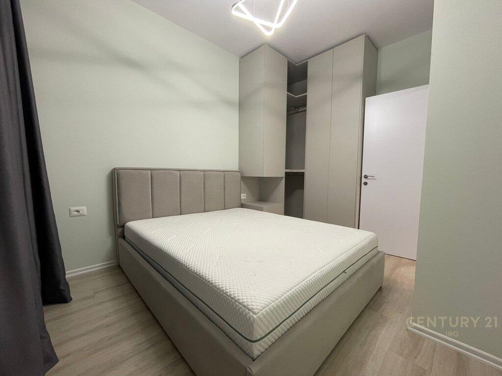 Scuola Rossa, Super Appartamento 1+1!