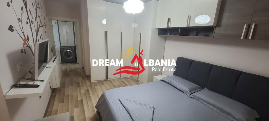 Super Apartament 2+1 me Qera ne Qender prane Muzeut (ID 42215402)