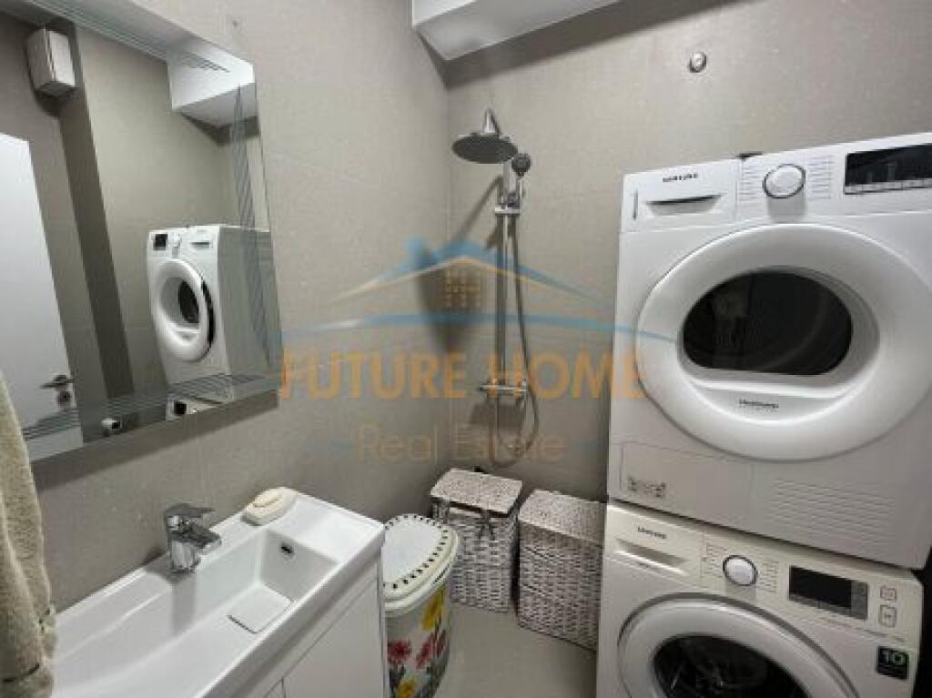 Shitet, Triplex 3+1+3, Rezidenca Kodra e Diellit 2