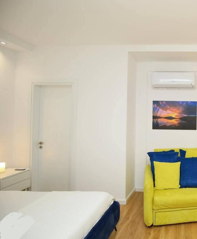 Monolocale comodo in affitto a Lungomare – 300 €/mese