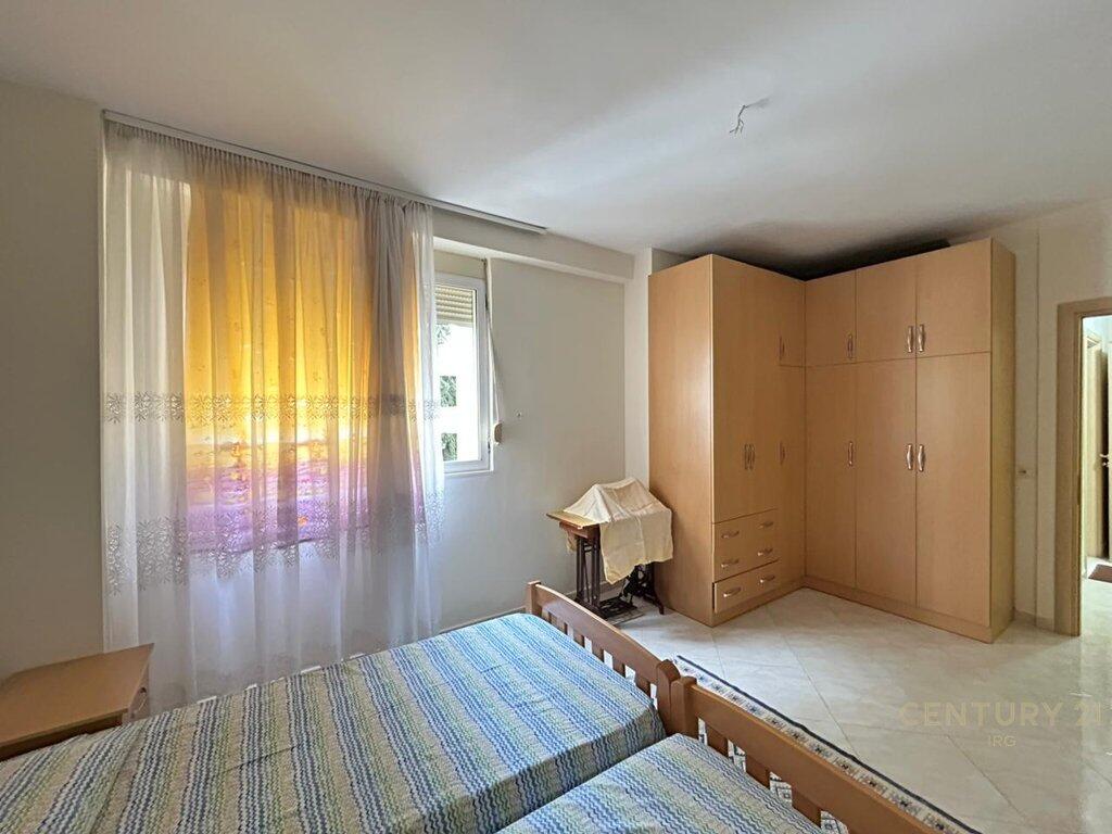 APPARTAMENTO 2+1 IN AFFITTO VICINO A VIA KAVAJËS!
