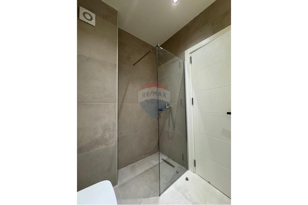APARTAMENT I INVESTUAR 1+1PER QIRA TE SHKOLLA KUQE